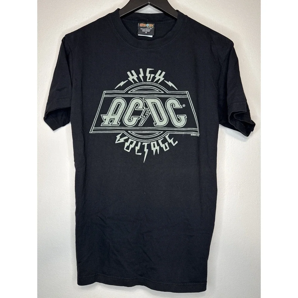 AC/DC ACDC High Voltage Band Tee 2003 Black Rock Shirt Size M